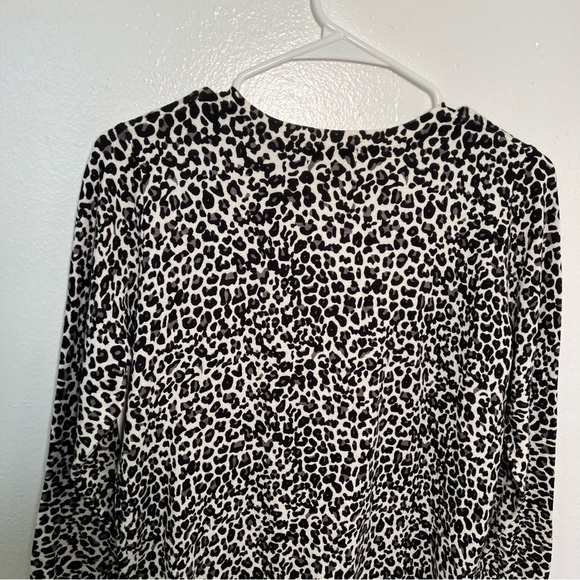 Joseph A Cardigan Sweater Cream Black Animal Print - Picture 8 of 11